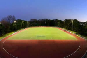LED-Flutlichtanlage für einen Sportplatz